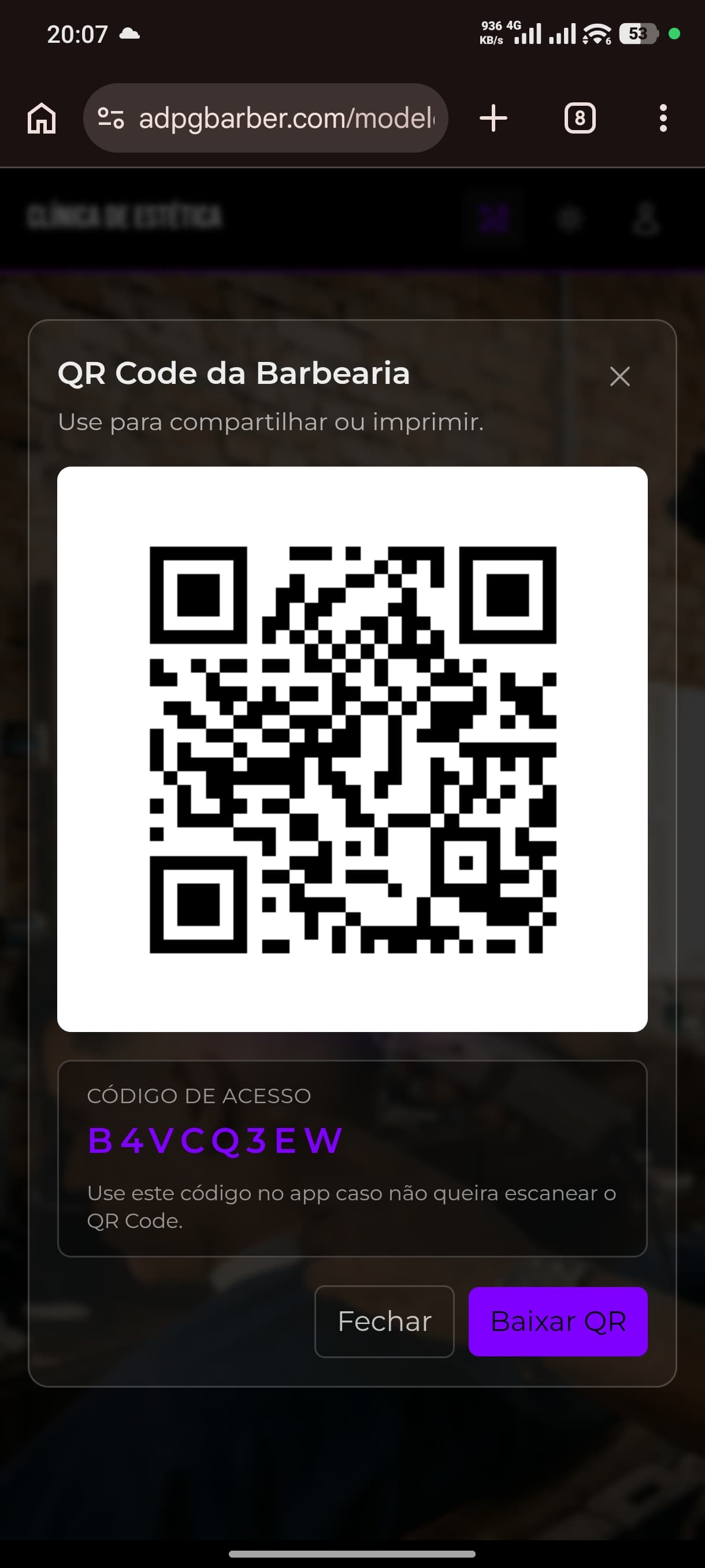 Modal 'QR Code da Barbearia' no site da barbearia, com o QR Code e o código de acesso B4VCQ3EW para usar no app.
